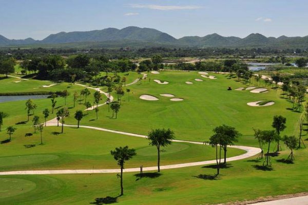 Grand Prix Golf Club in Thailand